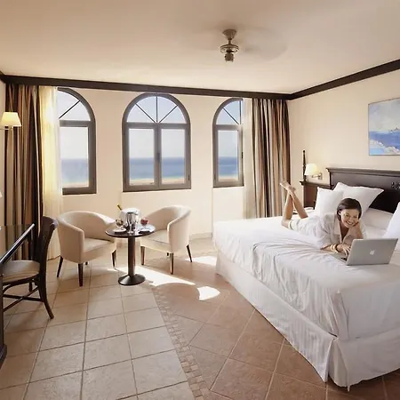 Hotel Occidental Jandia Royal Level - Adults Only 4*